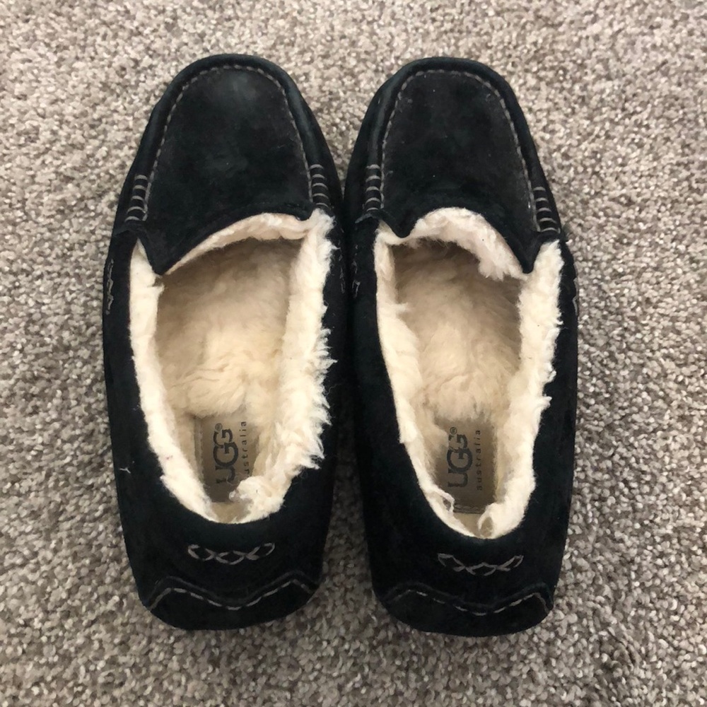 ✨✨UGG Loafers✨✨